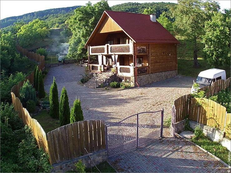Творча Садиба Svalyava Exterior foto